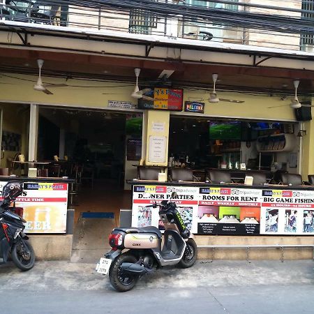 Harry'S Place Pattaya Esterno foto