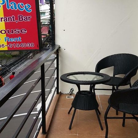Harry'S Place Pattaya Esterno foto