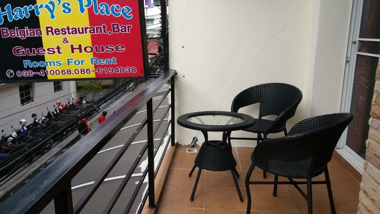 Harry'S Place Pattaya Esterno foto